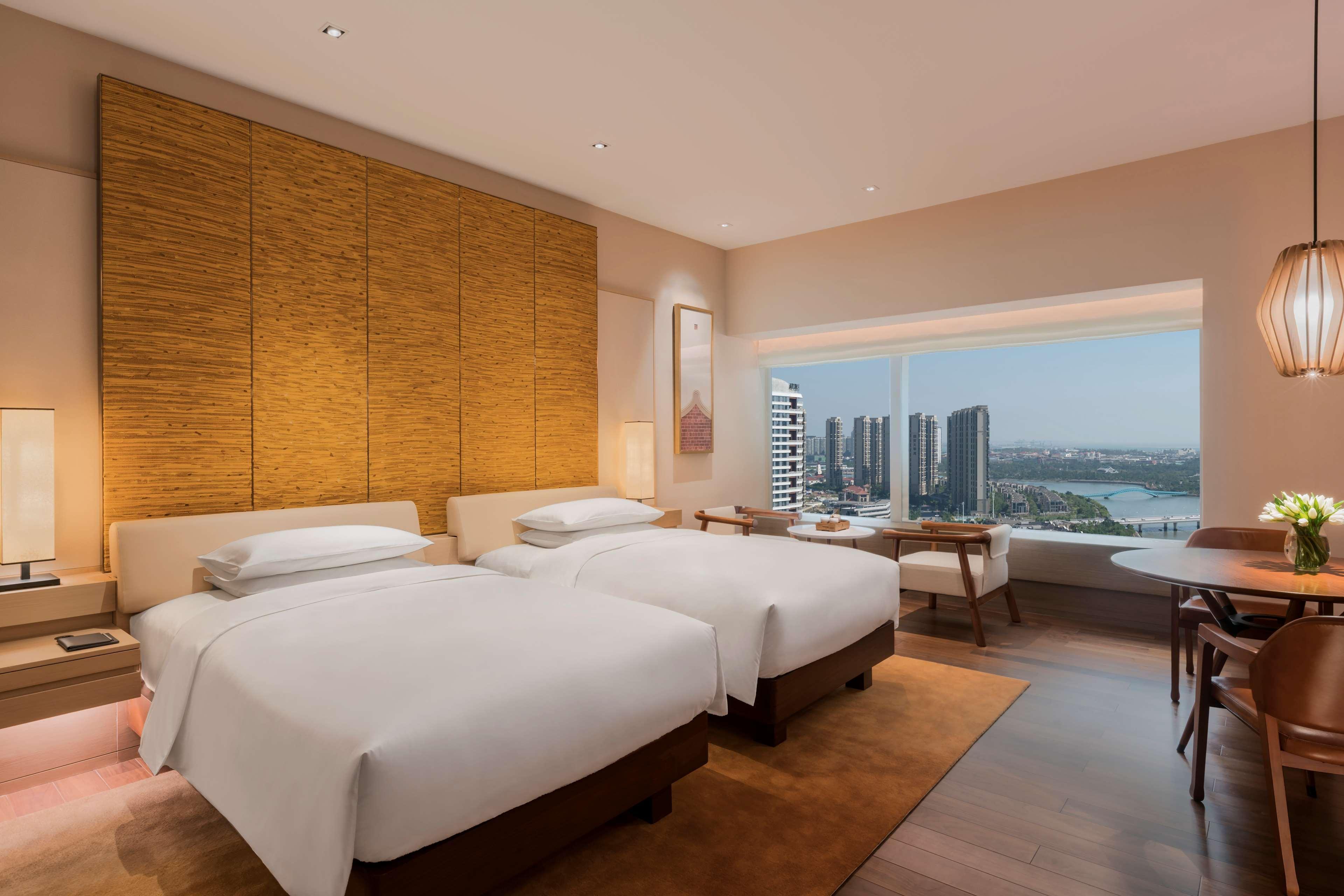 Hyatt Regency Xiamen Wuyuanwan Hotell Exteriör bild